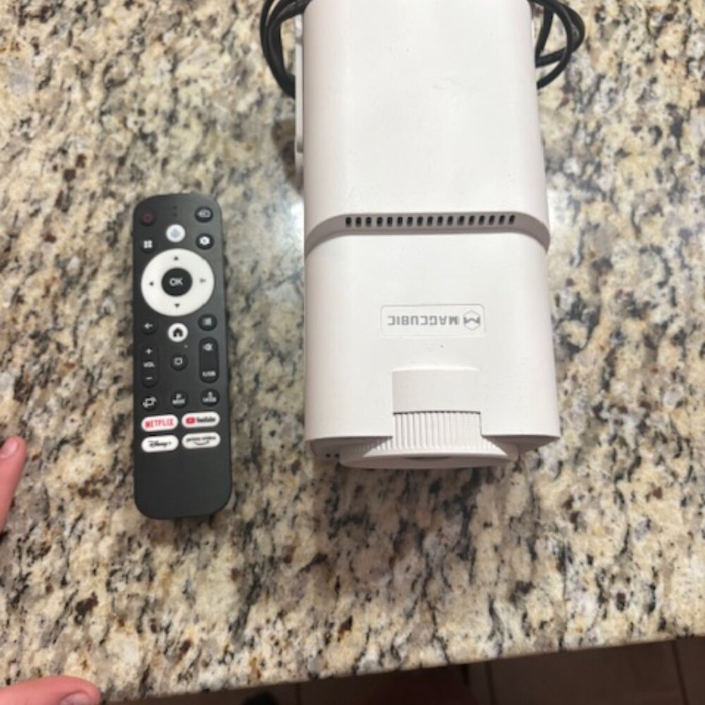 Smart Projector - Picture 3 of 3